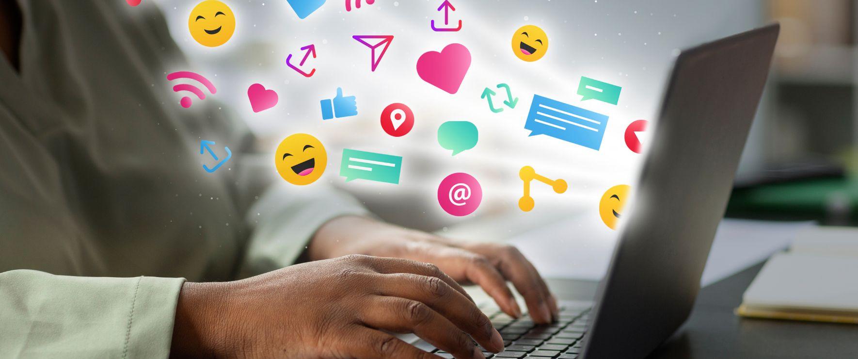 Top social media marketing in Vizag – Web Heaven Studio helps businesses grow with Facebook, Instagram, and LinkedIn marketing.