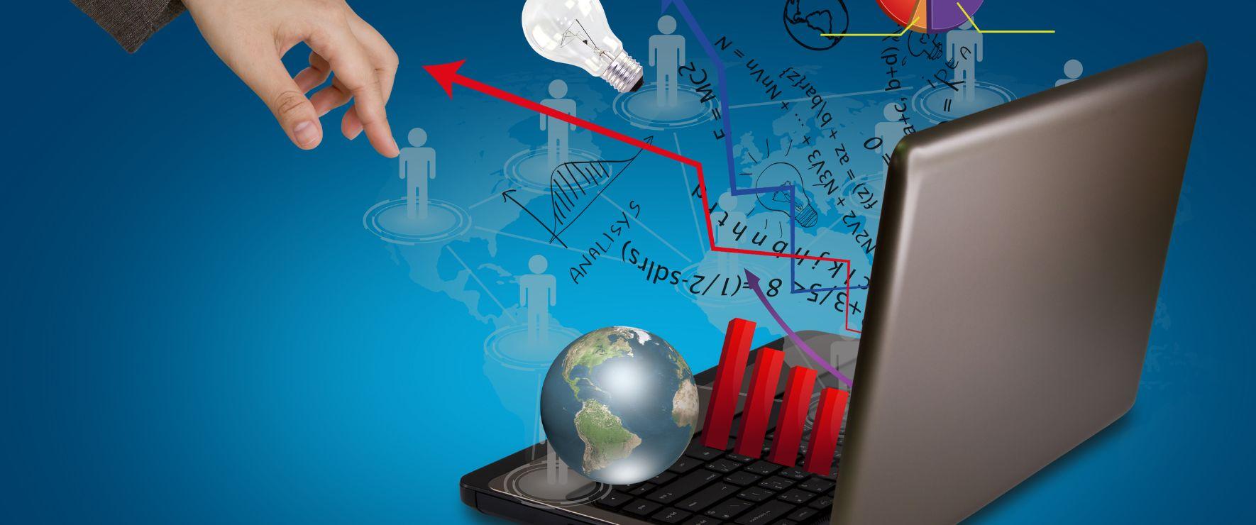 Marketing agency team planning online strategies for SEO and performance campaigns